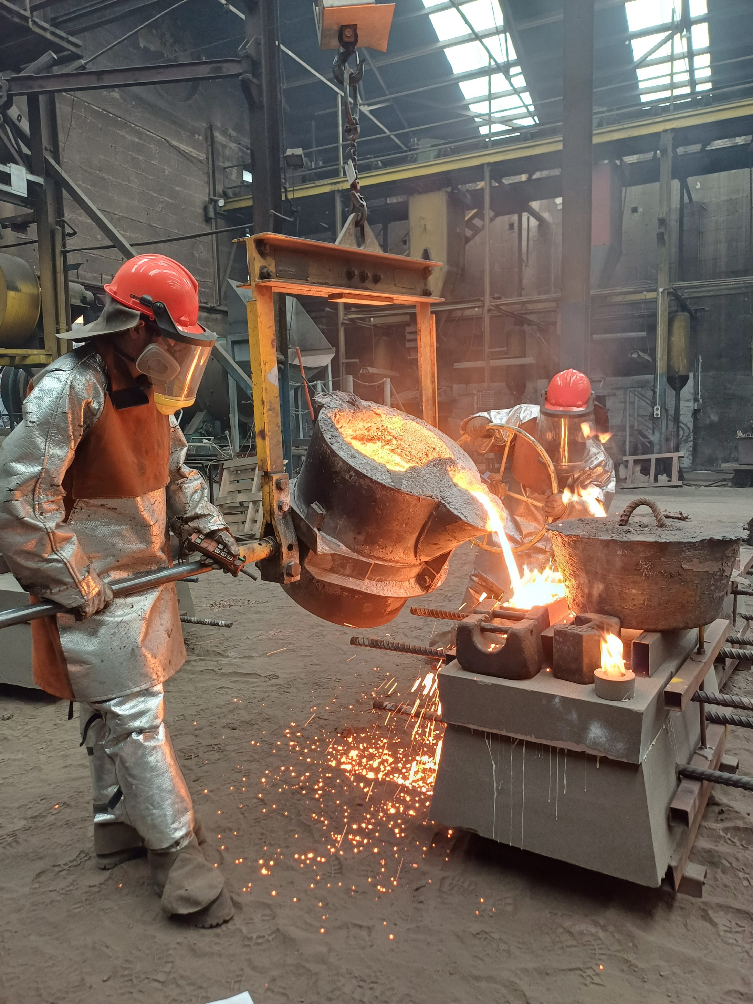 Pouring Image For Art New Zealand Advert